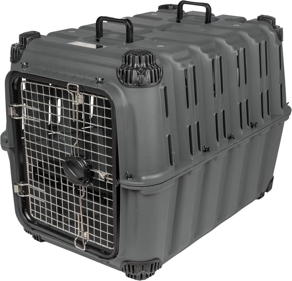 Mammoth Guardian Dog Kennel for SUVs and Trucks